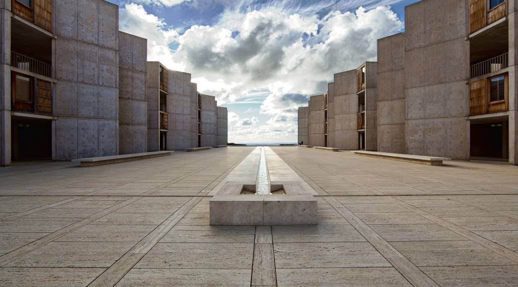 Salk Institute for Biological Studies exterior view